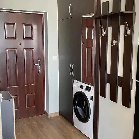 Deluxe 200m From Road Apartman