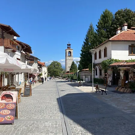 Deluxe 200m From Road