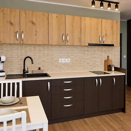 Deluxe Studio Near Ski Road Mountain View&Free Underground Parking شقة *