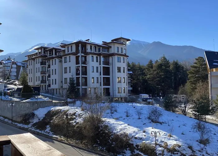 Deluxe 200m From Road Apartmán *