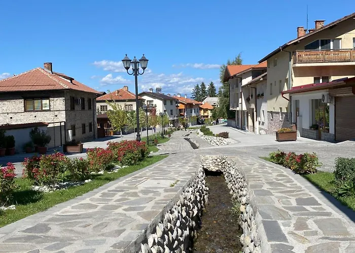 Deluxe 200m From Road *