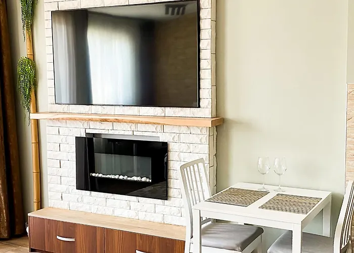 Deluxe 200m From Road Apartmán