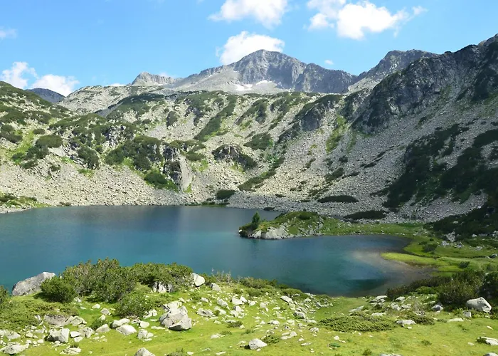 Deluxe 200m From Road Apartmán